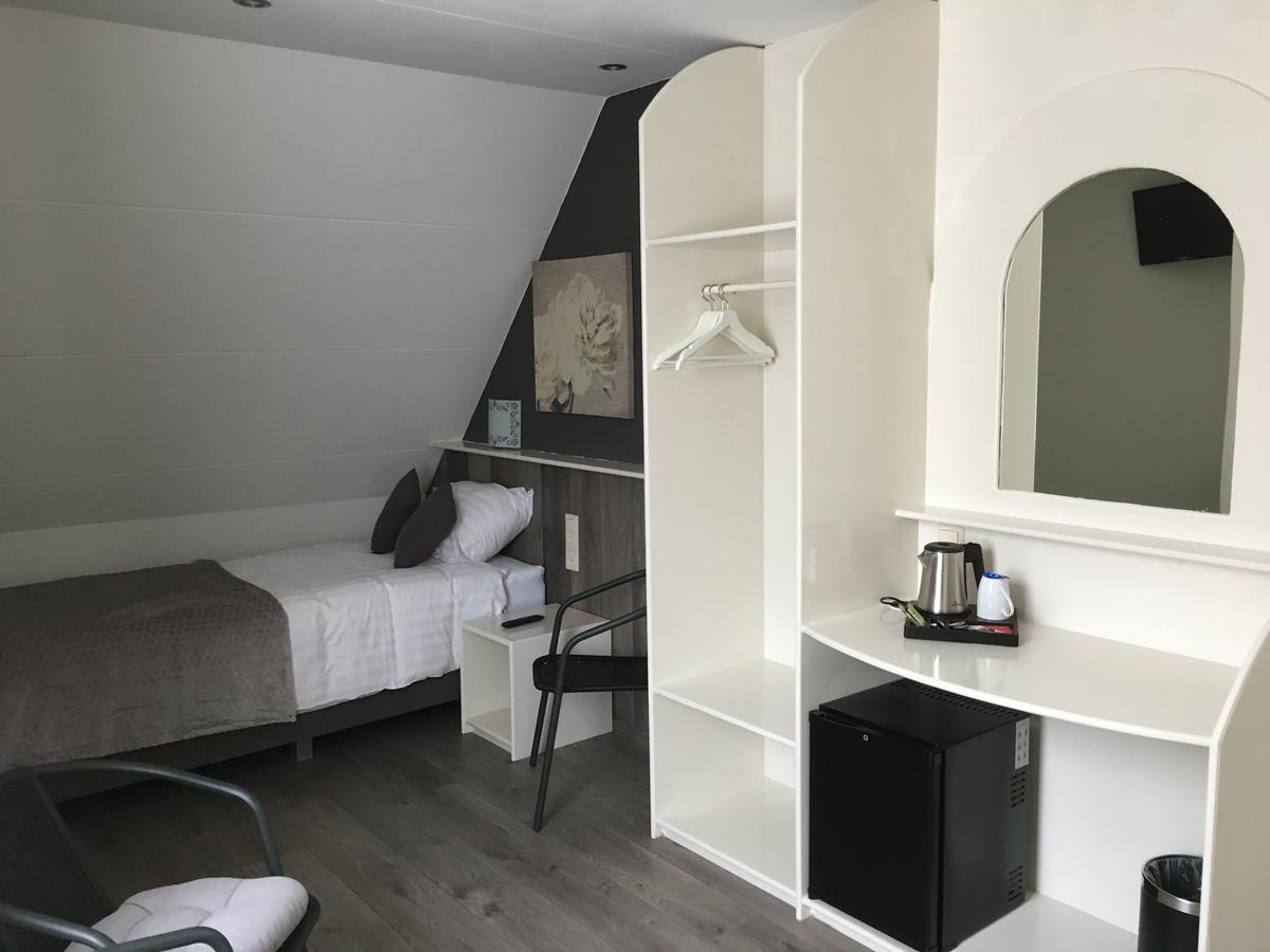 Hotel Plein 10 Zuidzande Luaran gambar